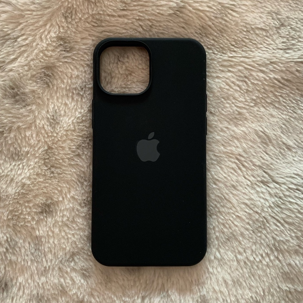 Apple case/cover